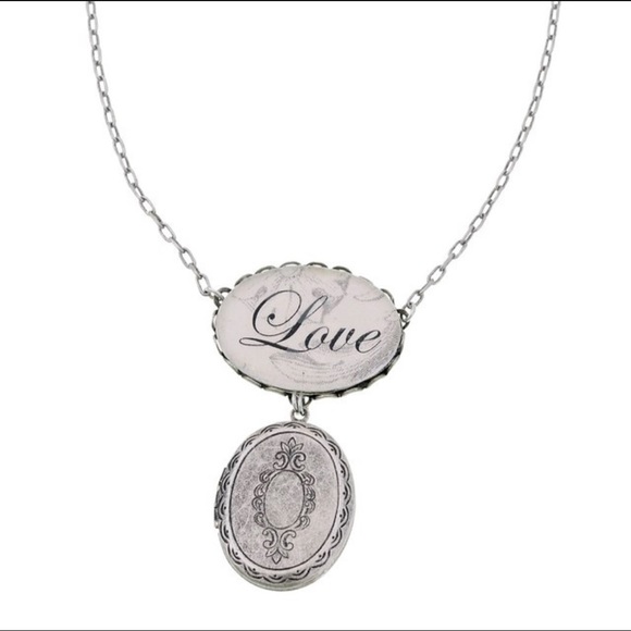 Vintage Love Glass Locket Necklace,NWT-Boutique - Picture 2 of 4